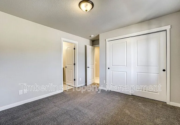 7359 Hunter Jumper Dr — Photo 43