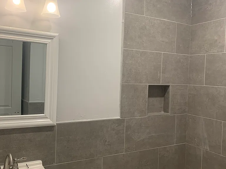 Alexandria Apartments — Photo 26