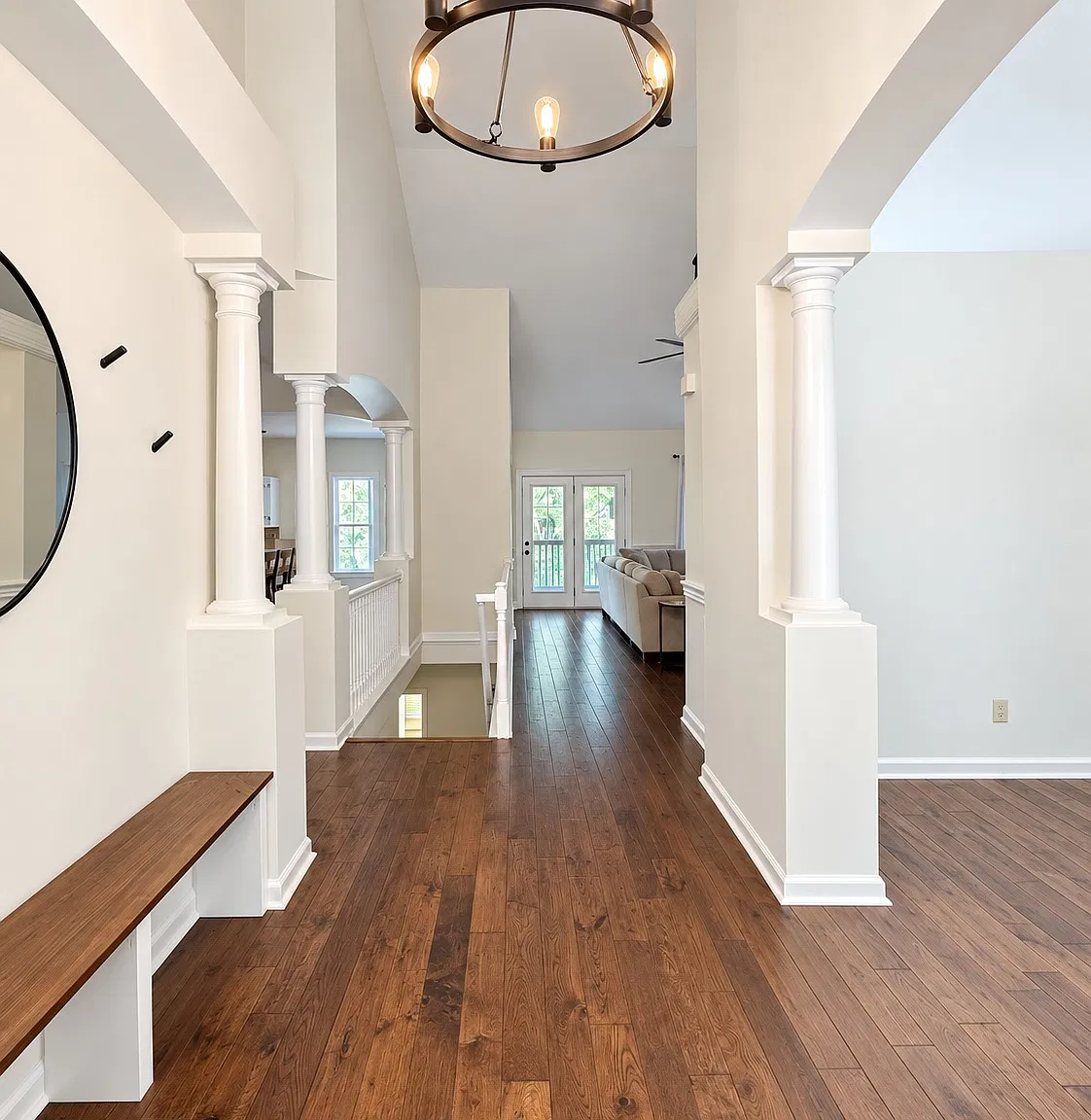 4 bed, 2464 sqft, $3,150 — Photo 2