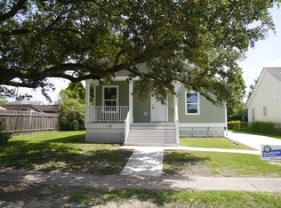 4142 Mirabeau Ave, New Orleans, LA 70126