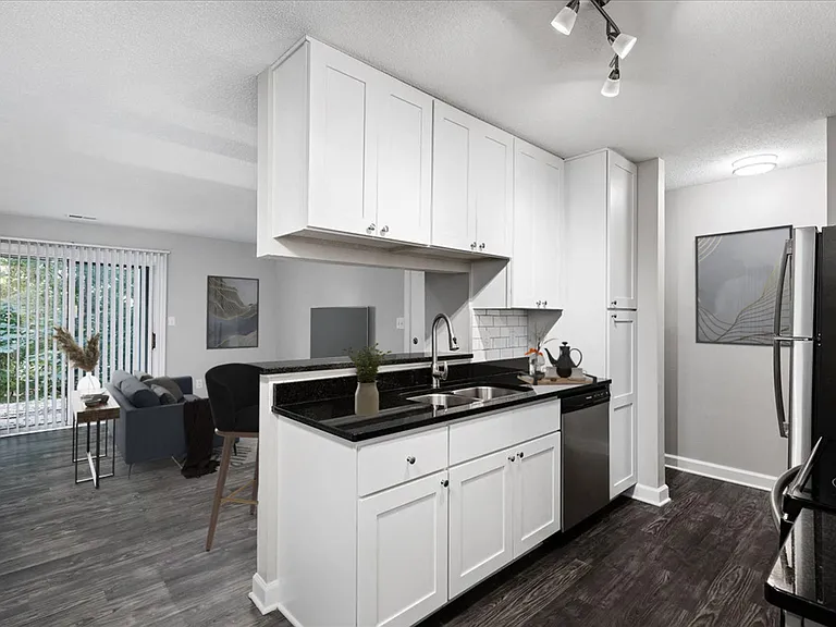 North Forest Apartments — Photo 11