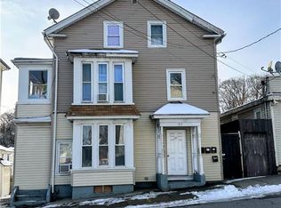 52 Harold St, Providence, RI 02908