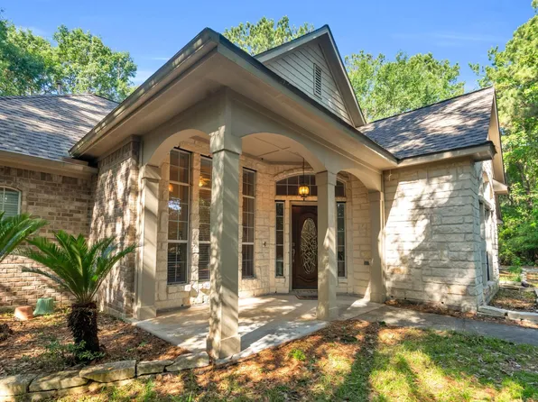 15501 Victorias Way Drive, Montgomery, TX 77316
