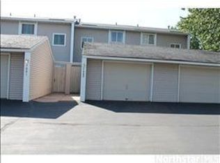 7689 Whitney Dr, Apple Valley, MN 55124