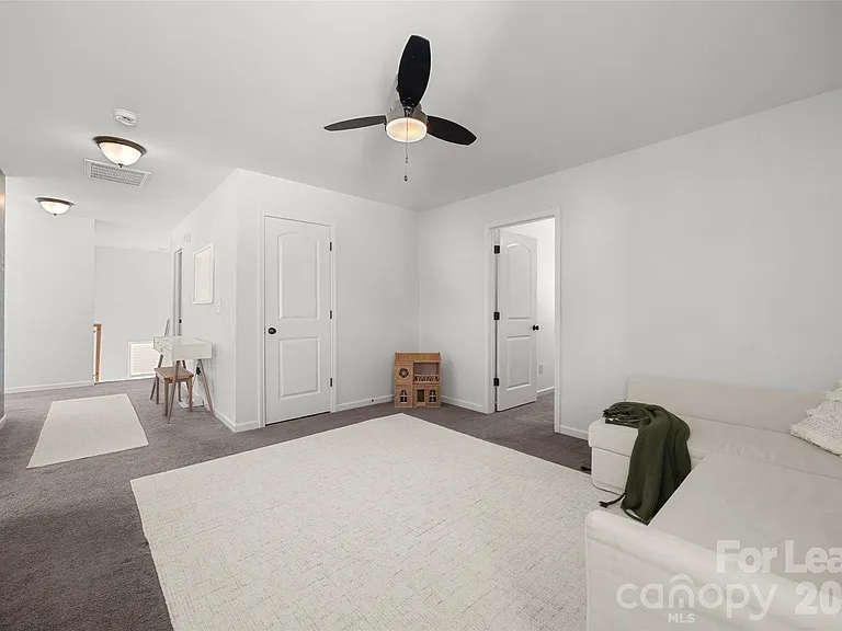 1668 Beleek Ridge Ln — Photo 21