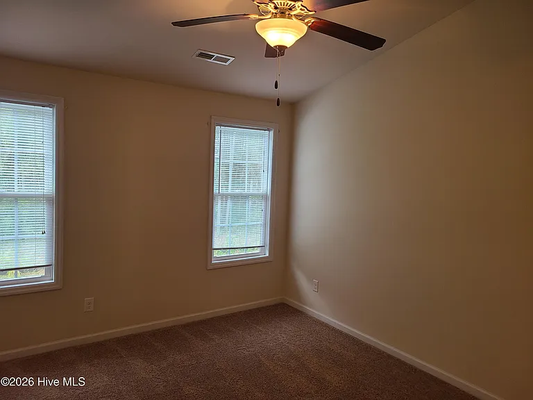 123 Beacon Woods Dr — Photo 8