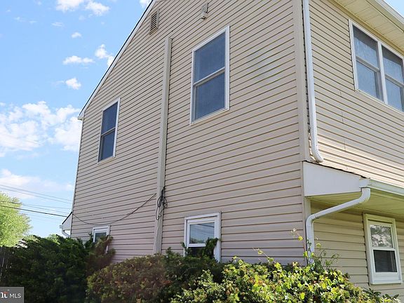 5th image of 229 Suffolk Rd
