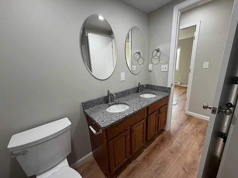 5660 Lancaster St #5670-4 — Photo 17