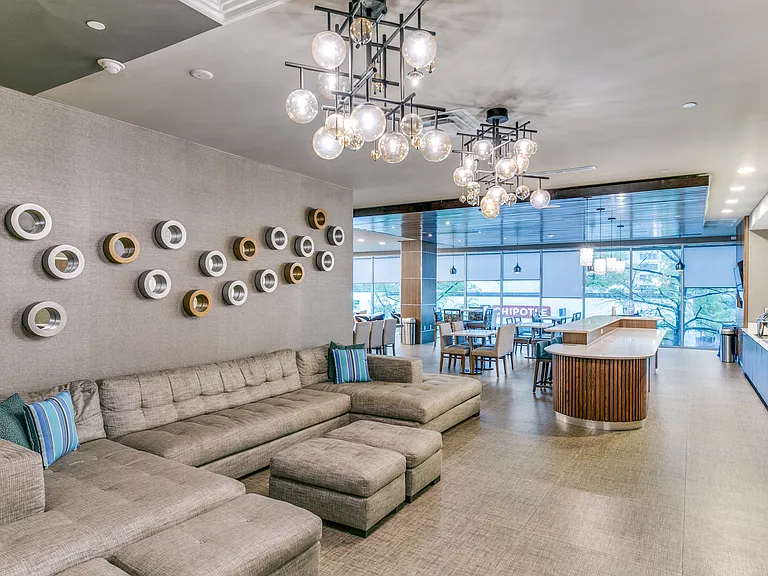 4005 Gaston Ave #Penthouse 2 — Photo 33