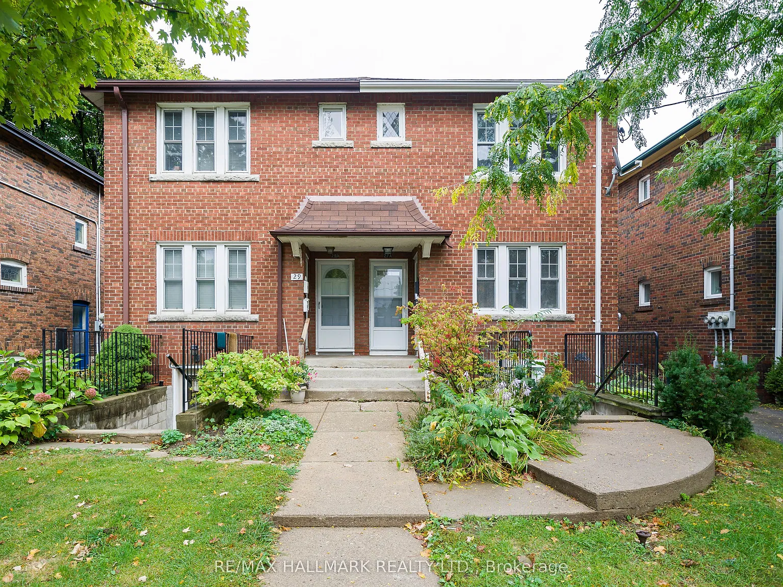 3 bed, $2,995 — Photo 1