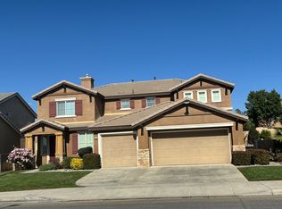 42252 42nd St W, Quartz Hill, CA 93536