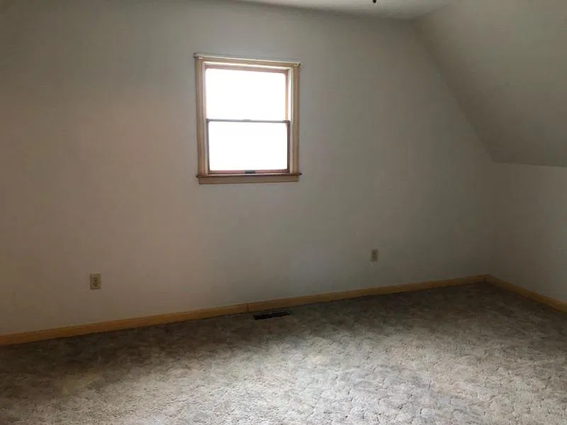 706 Heritage Drive — Photo 4