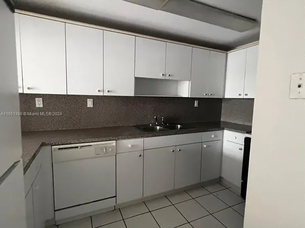 10090 NW 80th Ct APT 1328, Hialeah Gardens, FL 33016