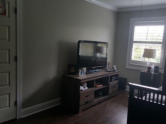 4th image of 105 Cypress Lake Cir