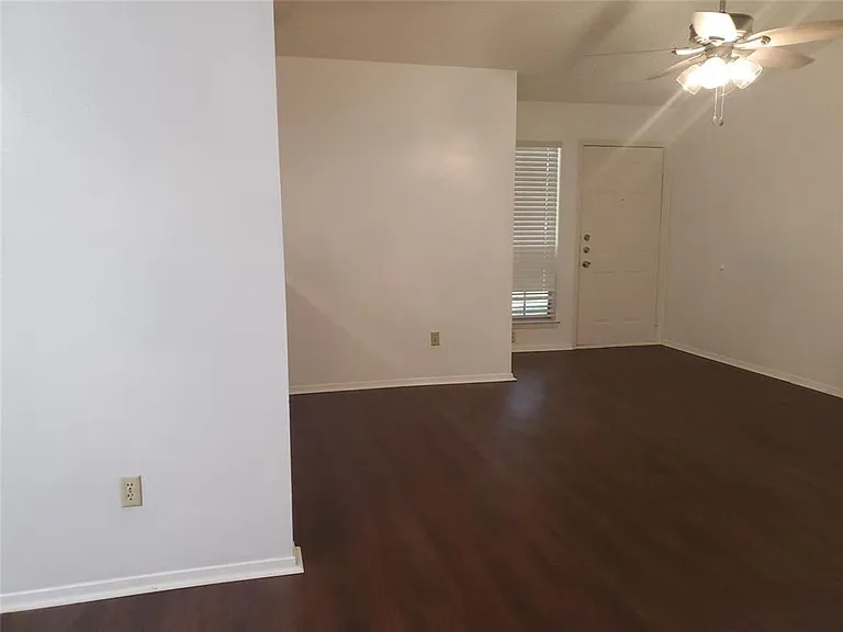 4509 Brown Bark Pl #B — Photo 3