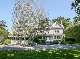17 Overlook Dr, Greenwich, CT 06830