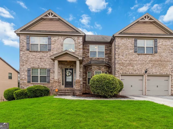 4253 Caveat Ct, Fairburn, GA 30213