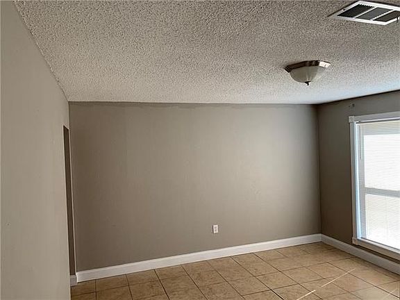 4th image of 2540 Kirkwood Dr
