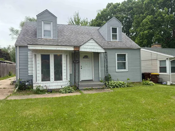 1908 Loomis St, Rockford, IL 61102