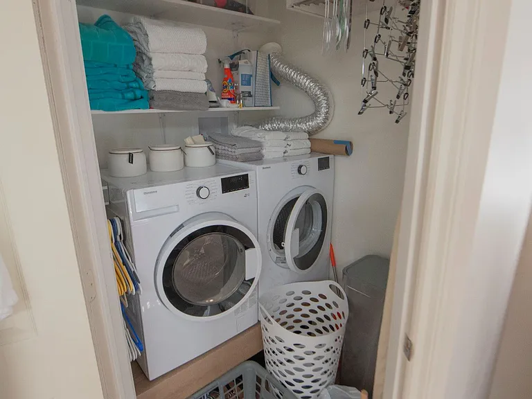 150 Victoria St S #112 — Photo 11