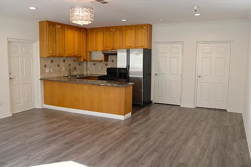 1827.5 W Hill Dr Photo 1