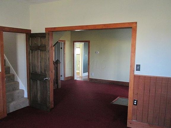4th image of 224 S Main St