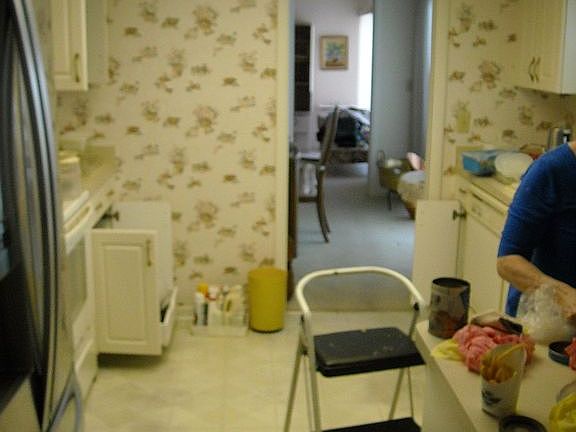 5th image of 2952 Kenilwick Dr S