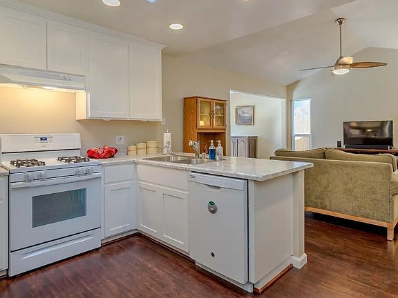 3rd image of 5614 Tarwood Way