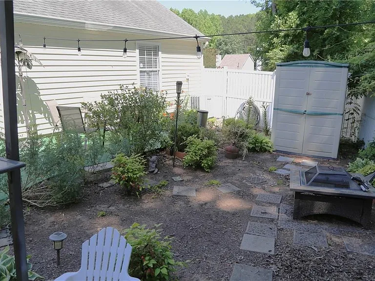 685 Crossbridge Aly — Photo 24