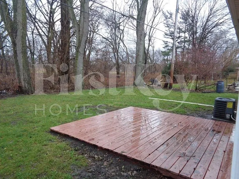 417 Warren St — Photo 13