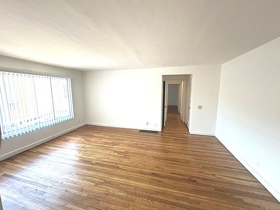 5th image of 4115 Beresford St APT 6