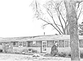 2390 Winfield Ave, Golden Valley, MN 55422