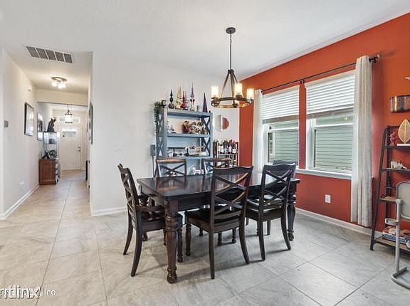 5th image of 118R Bella Dr