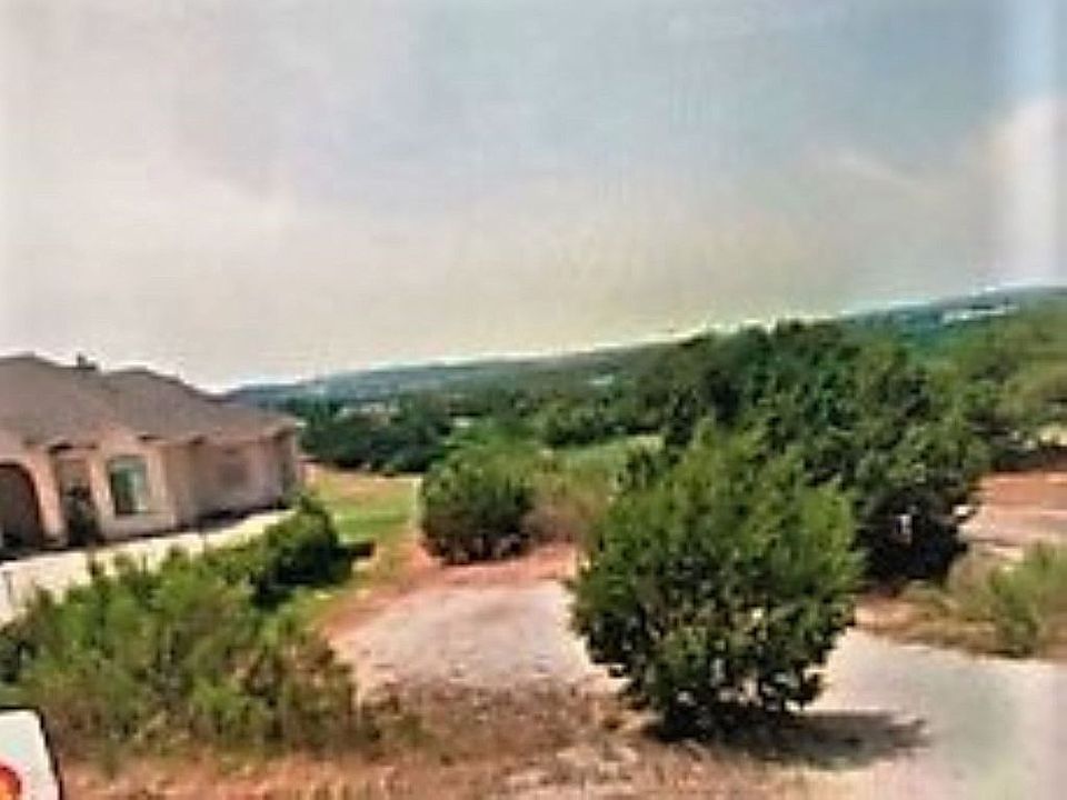 Lot Photo