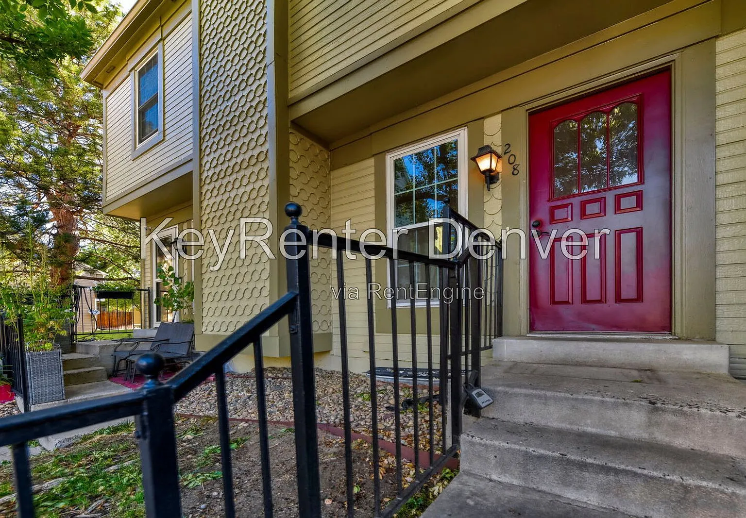 2 bed, 2.0 bath, 1050 sqft, $1,725 — Photo 1