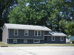 7025 Maplecrest Rd, Fort Wayne, IN 46835