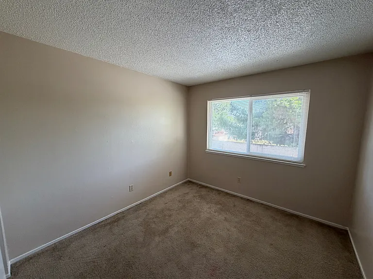 2140 Palisade Ave #4 — Photo 11