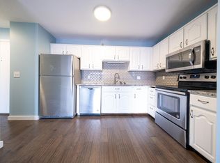 26 10th St W UNIT 804, Saint Paul, MN 55102