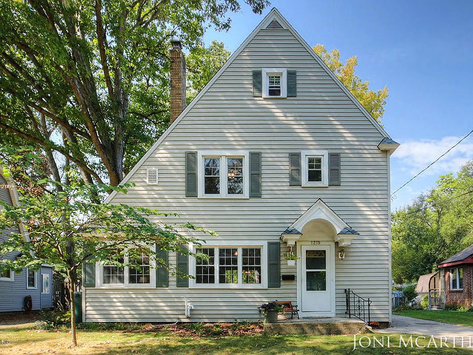 1st image of 1219 Giddings Ave SE