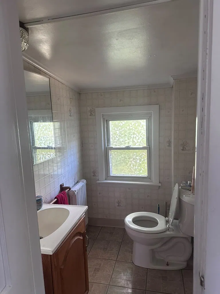 1 bed, 700 sqft, $1,200 — Photo 2