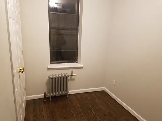 Rented by The Hamilton Group | media 8