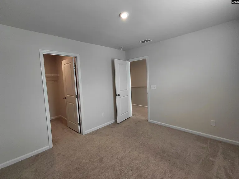 329 Saskatoon Dr — Photo 17