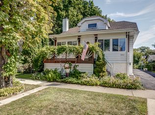 3941 Grove Ave, Brookfield, IL 60513