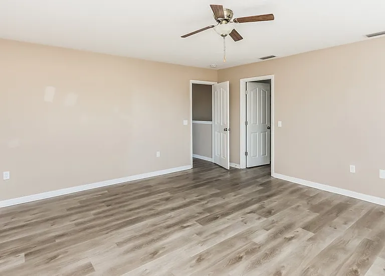 12122 Fern Haven Ave — Photo 10