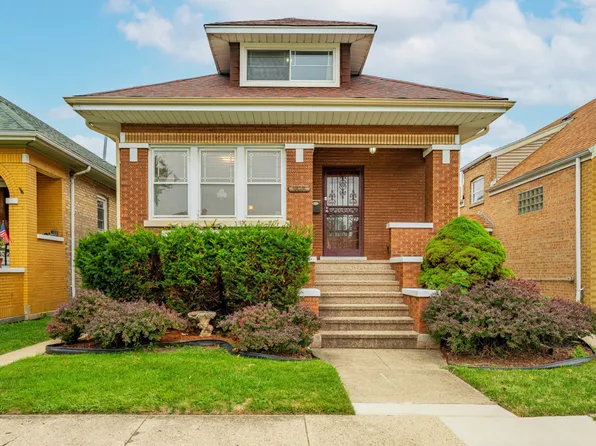 3828 Wisconsin Ave, Berwyn, IL 60402
