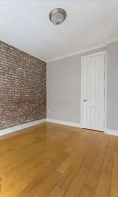 Rented by REAL New York | media 53