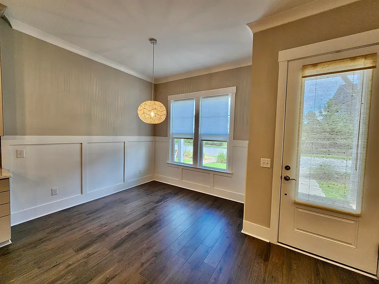 3132 Sturbridge Rd — Photo 6