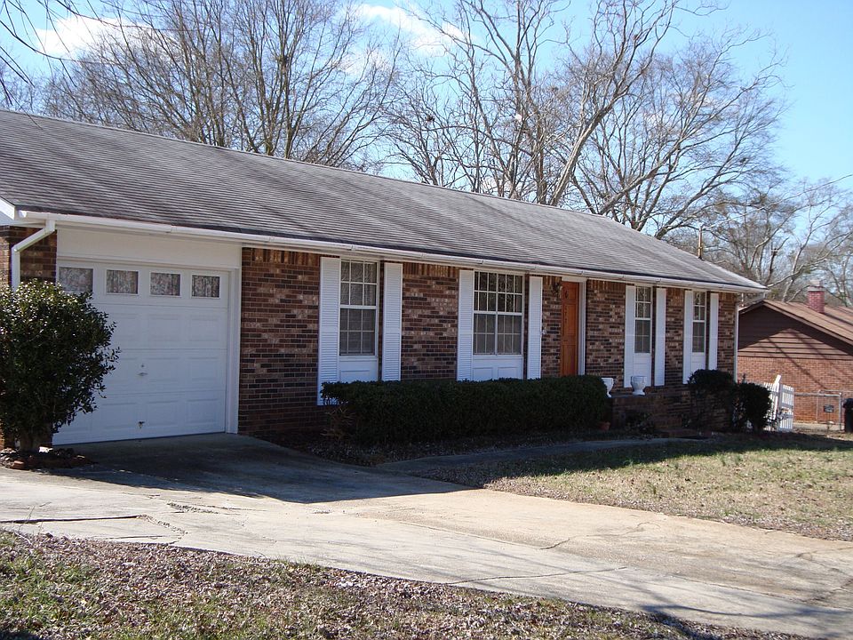 172 Sunset Lane, Newnan, Ga. 30263