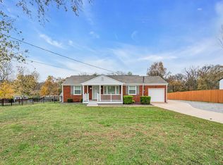 3914 E Ridge Dr, Nashville, TN 37211