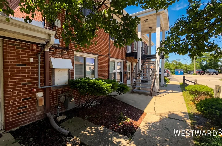 4340 Wilson Ave #4 — Photo 9